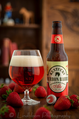 Kentucky Bourbon Barrel Strawberry Ale